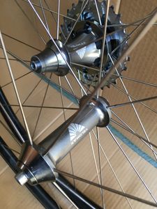 Roues carbone vélomax / easton à boyaux - 1