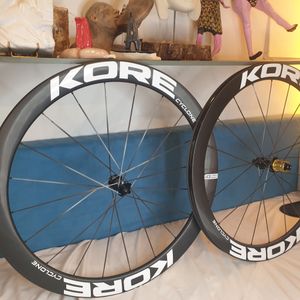 Ultralight 1220g paire roues carbones neuves 50mm ... - 1