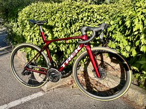Trek Madone SLR 7 AXS Gen 8 2025 [COMPLET AVEC ROU... - 1