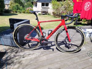 Canyon Ultimate CF SL 7 - 1