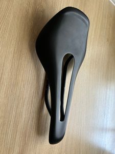 Selle carbone - 1