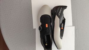 Chaussures DMT - 1