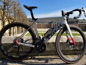 Trek Madone SL7 2025 Gen 8 - 1