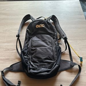 Sac EVOC capacité 16 litres - 1