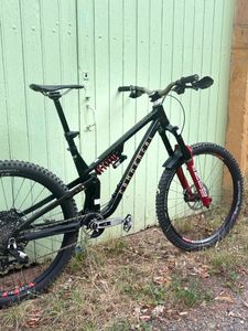 Commencal meta V5 - 1