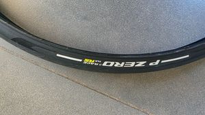 2X Pirelli P Zero Race TLR RS, en 28 mm - 1