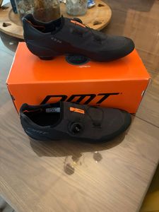Chaussure dmt kr 30 pointure 41 - 1