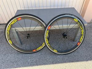 Roues mavic carbone - 1