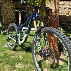 Rocky Mountain Altitude taille M  - 1