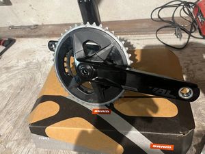 Pédalier Sram Rival AXS dub Wide 46/33 172,5mm - 1