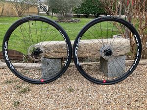 Roues FULCRUM RACING 900 DISC (+ pneus tubeless) N... - 1