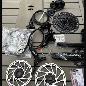 SRAM GX Eagle 12 vitesses avec cassette 10-52T  - 1