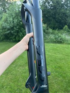 Fourche Giant Crest 34 130 mm - 1