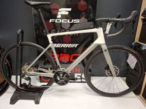 NEUF Focus Paralane 8.7 Taille L -20% - 1