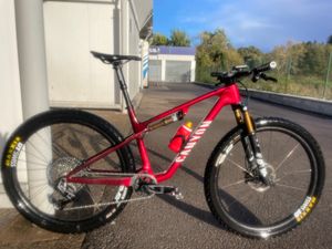 Canyon Lux Cf8 - 1