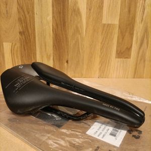 Selle prologo R4 pas 147mm - 1