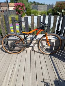 VTT WILIER 110FX 29' - 1