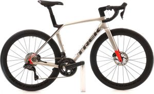 Produit Reconditionne    Trek Madone Sl7 Di2 12v  ... - 1