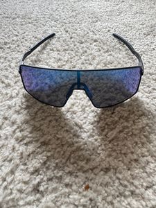 Oakley Sutro TI Prizm - 1