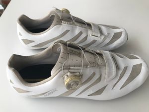 Chaussures de vélo Mavic à semelle carbone - 1