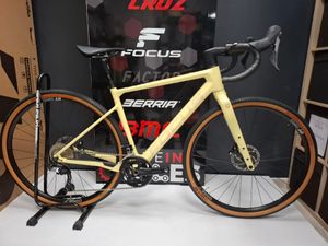 NEUF ! GRAVEL CARBONE FOCUS ATLAS 8.8 GRX Taille S... - 1