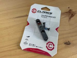 Adaptateur de frein à disque arrière Flat Mount 18... - 1