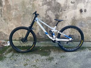 Scott gambler dh 2021 taille XL - 1