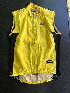 Gilet Coupe vent Santini jaune taille M en TBE  - 1