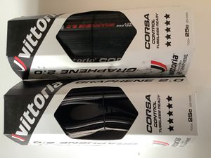 Paire pneus Vittoria corsa control G2.0 TLR 25’’ - 1