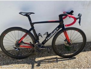 Vélo de route Wilier Triestina carbone – Noir/Roug... - 1