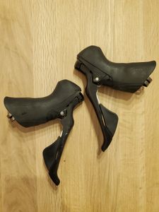 Manettes shimano 105 11v - 1