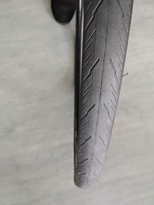 3 Pneu Pirelli - 1