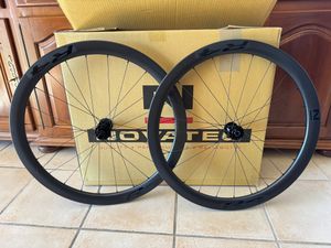 Paire de roues Novatec R4 Carbon - 1