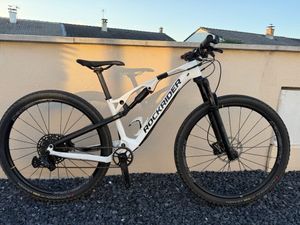 VTT tout suspendu carbone Rockrider xc900s taille ... - 1
