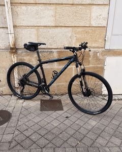 VTT Focus Black Florest 27R 2.0 - 1