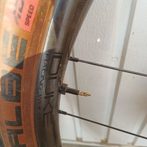 Roues duke sls4 28 mm  - 1