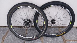roue vtt carbon 27.5 - 1