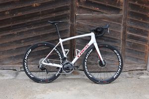 TREK Emonda SLR 9 Project One AXS - 1