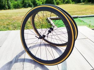 Roue Carbonne route  - 1