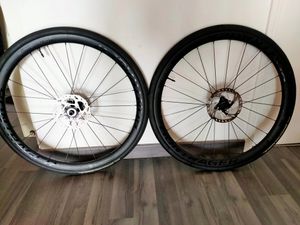 Roues aeolus BONTRAGER PRO 3V carbone + pneus Cont... - 1