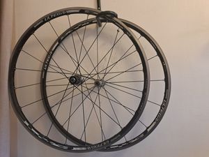 SHIMANO WH 6700 - 1