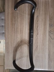 Cintre aeston c70 carbone - 1