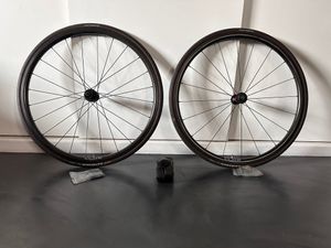 Paire de Roues Carbone Duke Baccara 25T Moyeu DT S... - 1