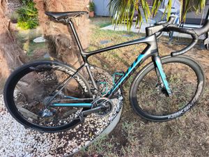 Giant Defy Advanced Pro 0 Sram red  - 1