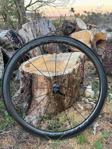 Roue avant Dura Ace C36 à boyaux freinage patins - 1