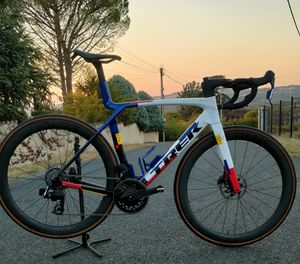 TREK MADONE SLR 7 FORCE AXS Gen 8 M/L - 1