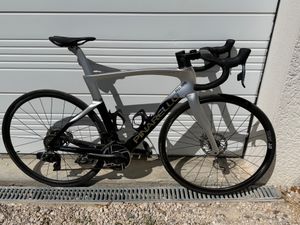 Dogma F Red AXS Plutonium Flash 2022 - 1
