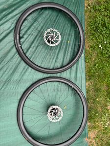 Vend Roues complète Giant PR2 disque en TBE  - 1