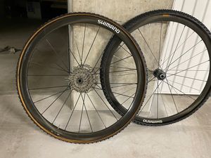 Roues de cyclo cross shimano  - 1