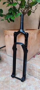 Fourche VTT quasi neuve rockshox recon 120 mm - 1